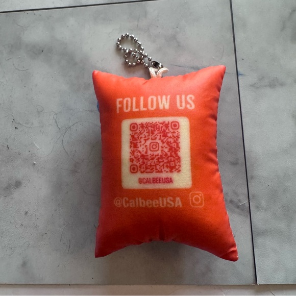 Shrimp Chips Puffy Keychain - Picture 4 of 8